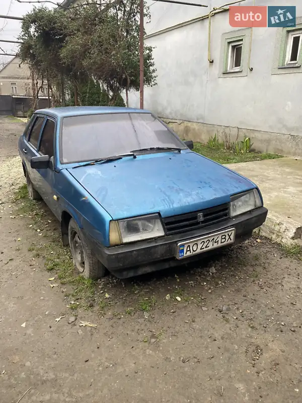 ВАЗ / Lada 21099 2000