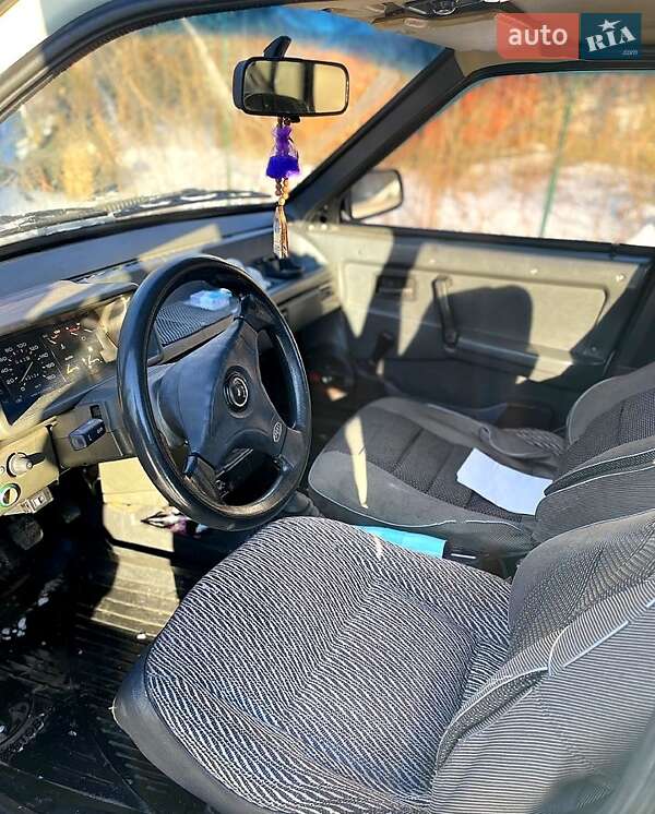 Седан ВАЗ / Lada 21099 1996 в Харькове