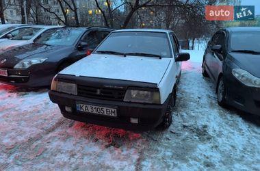 Седан ВАЗ 21099 2005 в Киеве