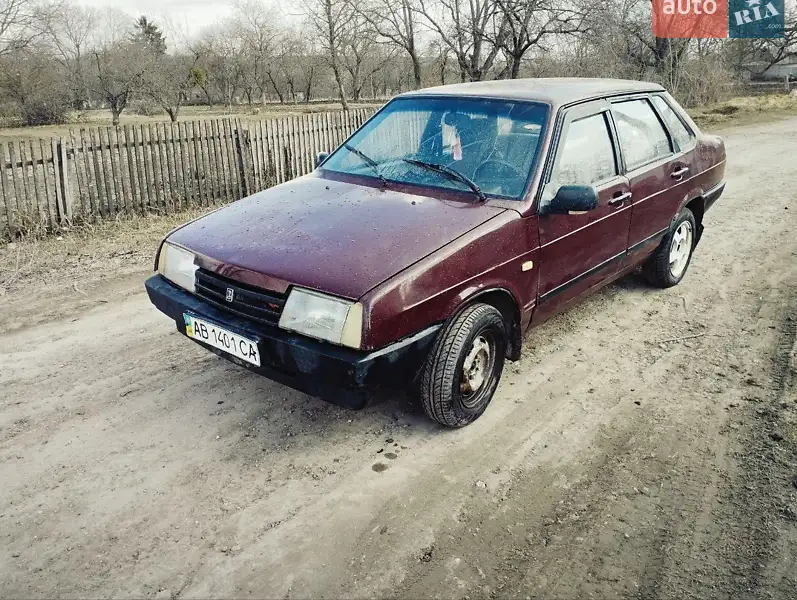 ВАЗ / Lada 21099
