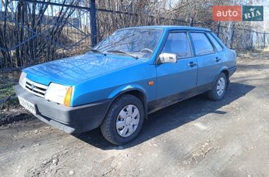 Седан ВАЗ 21099 1999 в Чернигове
