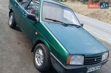 Седан ВАЗ 21099 2005 в Сколе