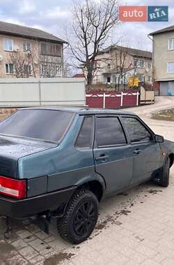 Седан ВАЗ 21099 2004 в Бучаче