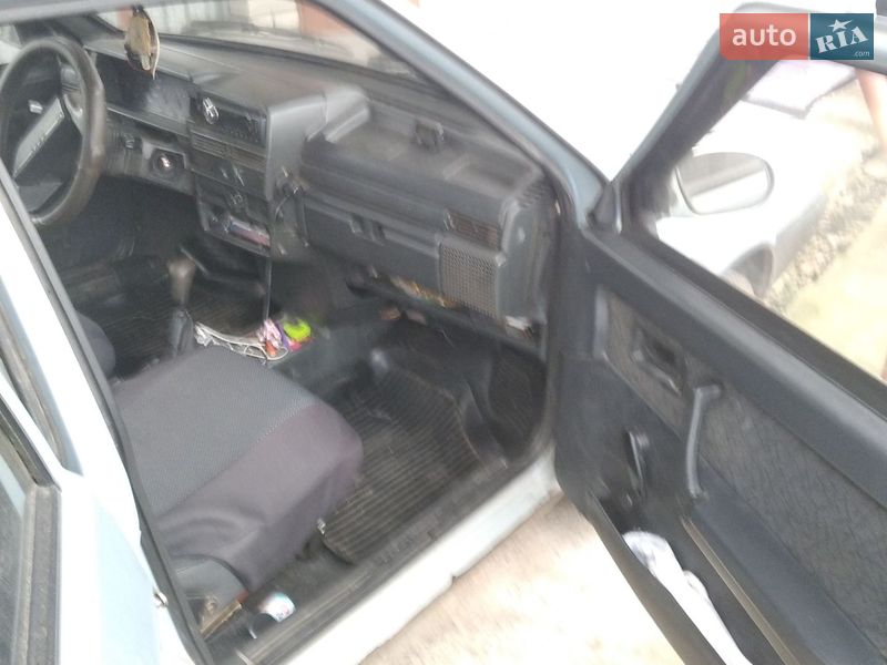 Седан ВАЗ / Lada 21099 2004 в Умани