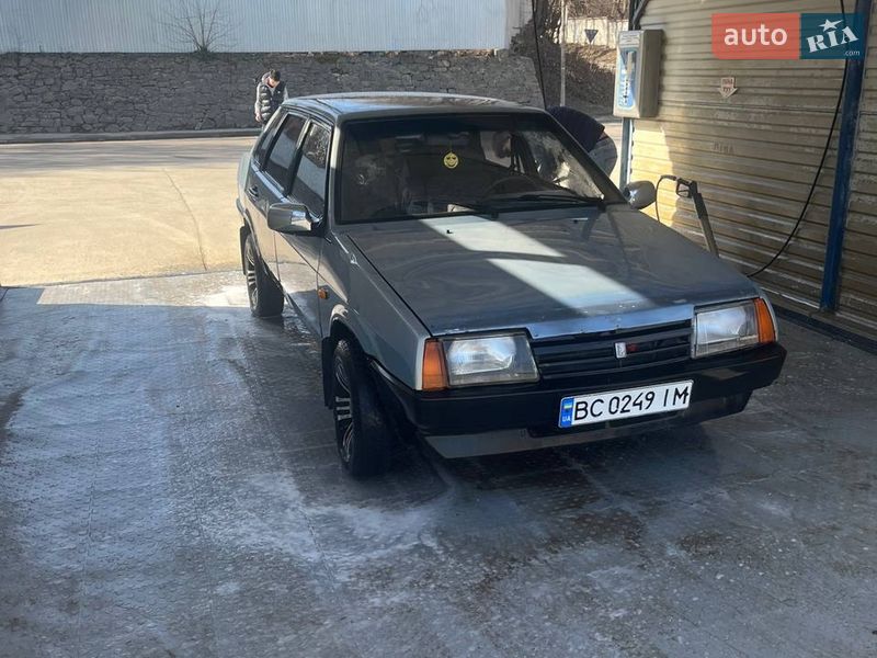 ВАЗ / Lada 21099 2002