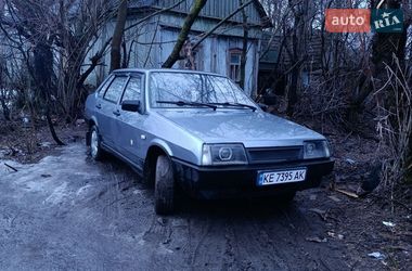 Седан ВАЗ 21099 2006 в Дніпрі