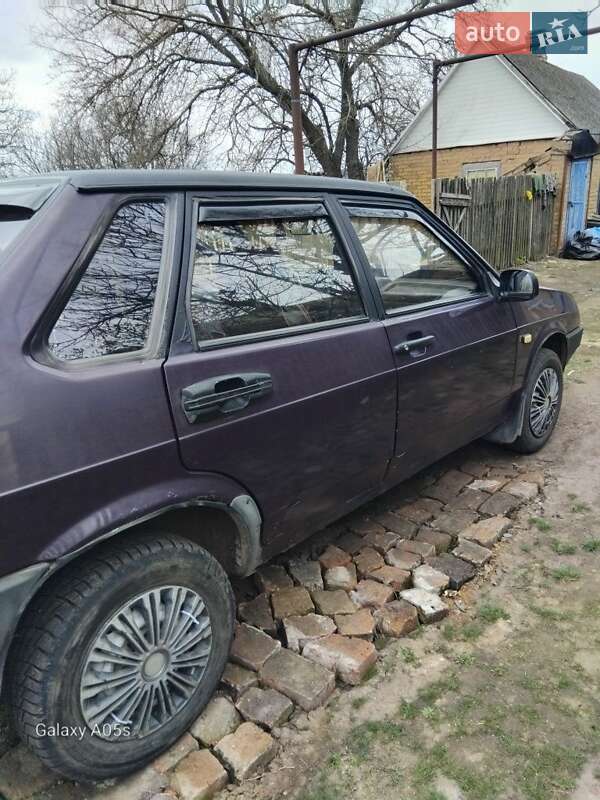 Седан ВАЗ / Lada 21099 1998 в Днепре