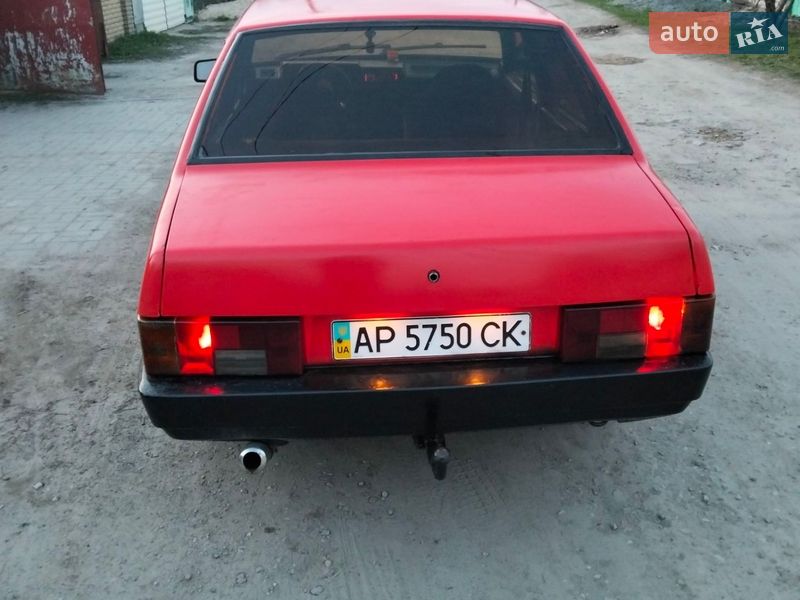 Седан ВАЗ / Lada 21099 1993 в Днепре фото 2 Седан ВАЗ / Lada 21099 1993 в Днепре