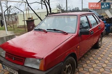 Седан ВАЗ 21099 1993 в Корце