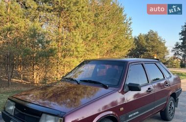 Седан ВАЗ 21099 1994 в Судовій Вишні