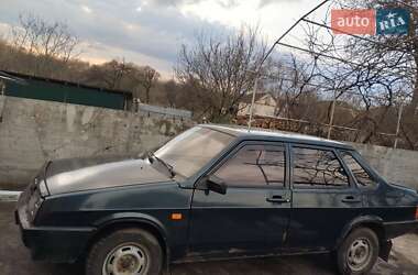 Седан ВАЗ 21099 2005 в Липовой Долине