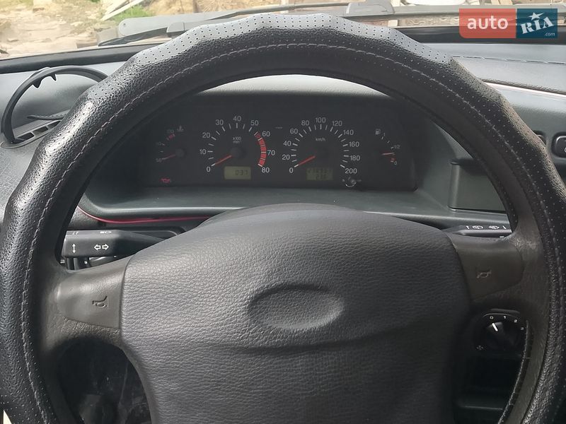 Седан ВАЗ / Lada 21099 2004 в Сумах