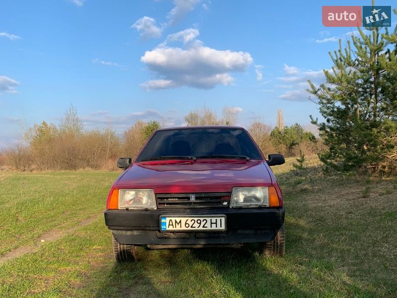 Седан ВАЗ / Lada 21099 2004 в Коростишеві