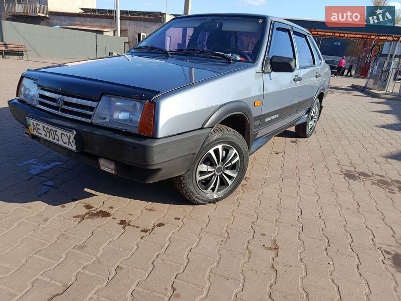 Седан ВАЗ / Lada 21099 2007 в Кривому Розі