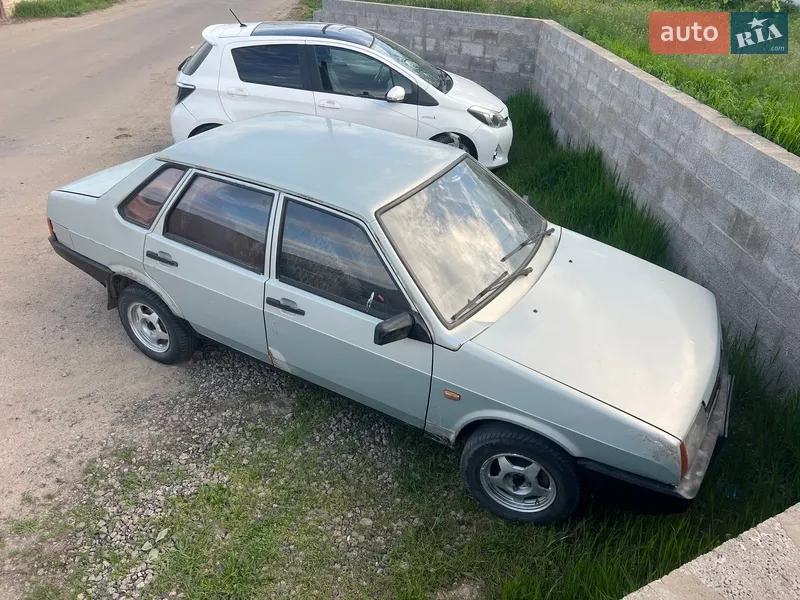 ВАЗ / Lada 21099