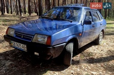 Седан ВАЗ 21099 1992 в Чернигове