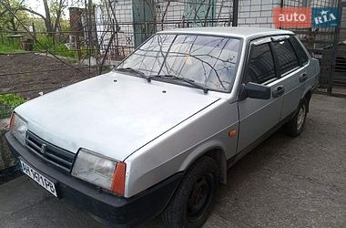 Седан ВАЗ / Lada 21099 2002 в Каменском