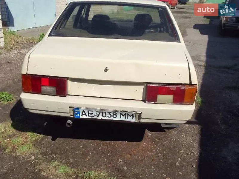 ВАЗ / Lada 21099