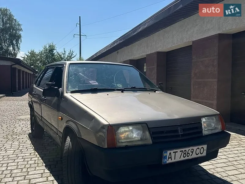 ВАЗ / Lada 21099