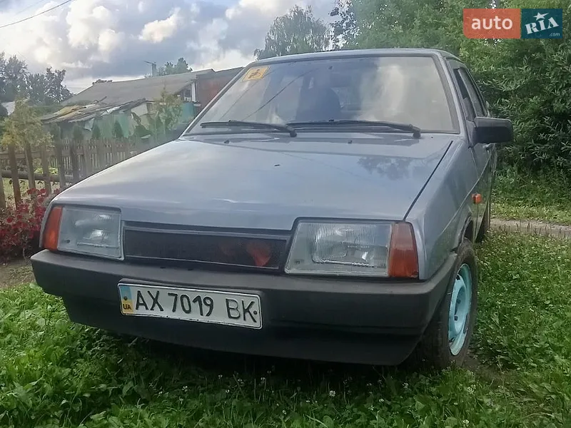 ВАЗ / Lada 21099