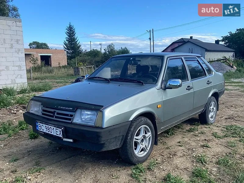 ВАЗ / Lada 21099