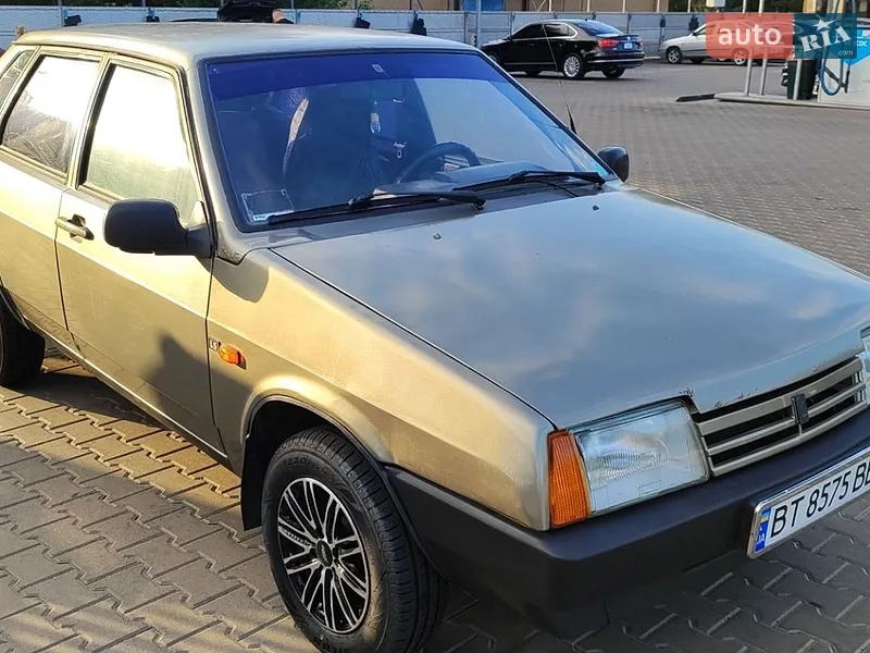 ВАЗ / Lada 21099