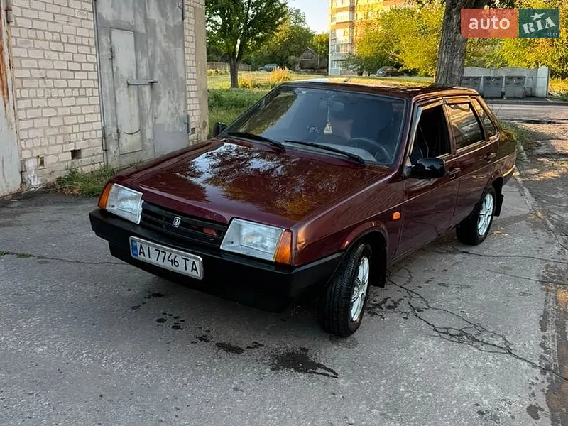 ВАЗ / Lada 21099