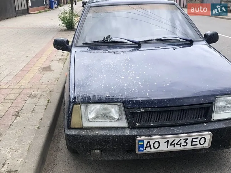 ВАЗ / Lada 21099