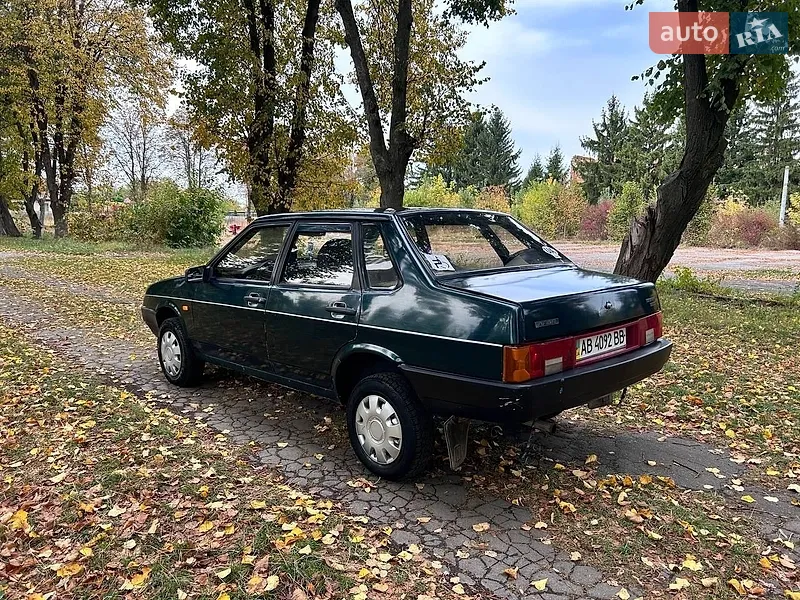 ВАЗ / Lada 21099