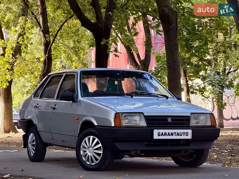ВАЗ / Lada 21099