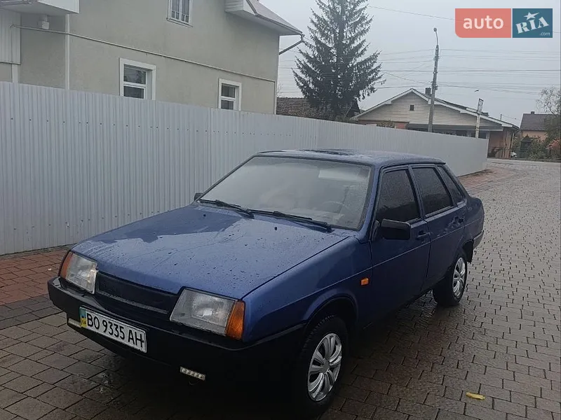 ВАЗ / Lada 21099