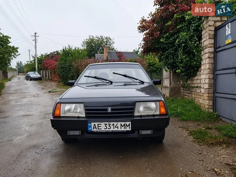 ВАЗ / Lada 21099