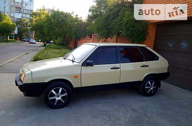 Хэтчбек ВАЗ / Lada 2109 1990 в Одессе