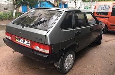 Седан ВАЗ / Lada 2109 1993 в Коростене