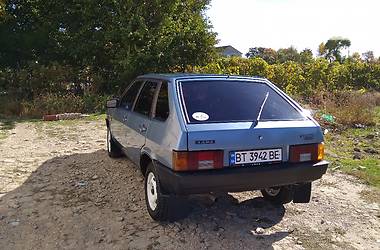 Хэтчбек ВАЗ / Lada 2109 1994 в Каховке
