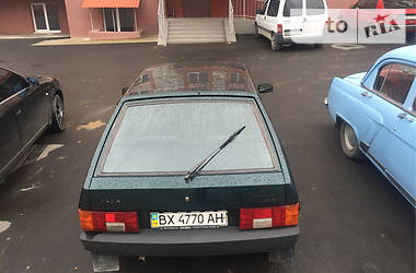 Хэтчбек ВАЗ / Lada 2109 2003 в Хмельницком