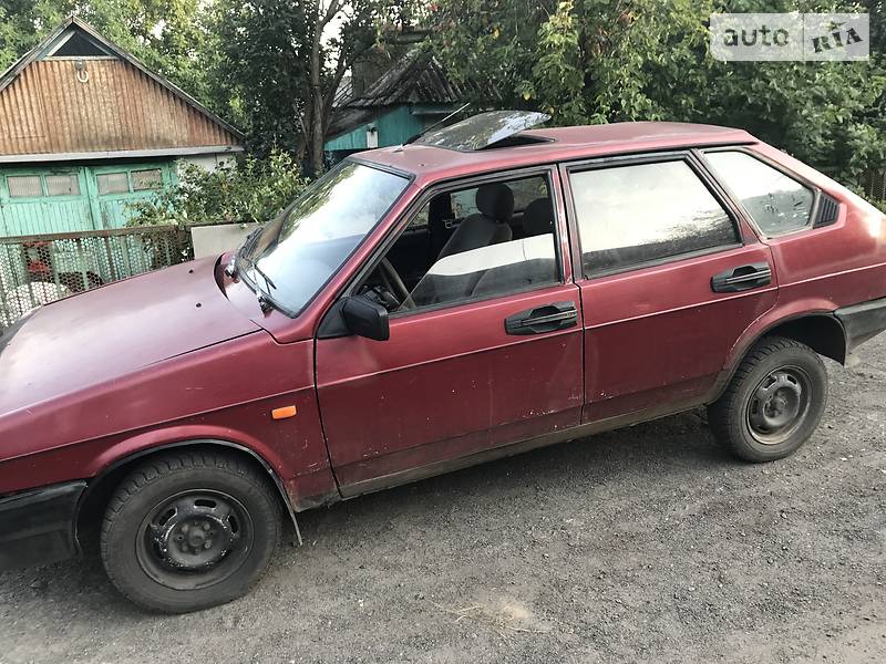 Седан ВАЗ / Lada 2109 1988 в Гайвороні