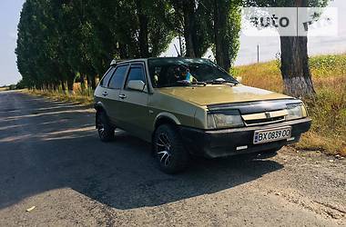Хэтчбек ВАЗ / Lada 2109 1987 в Городке
