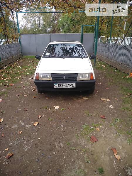 Хэтчбек ВАЗ / Lada 2109 1989 в Иршаве