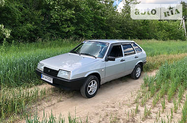 Хэтчбек ВАЗ / Lada 2109 2004 в Хмельницком