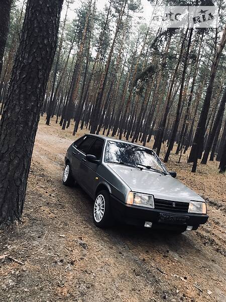 Хетчбек ВАЗ / Lada 2109 1992 в Сумах