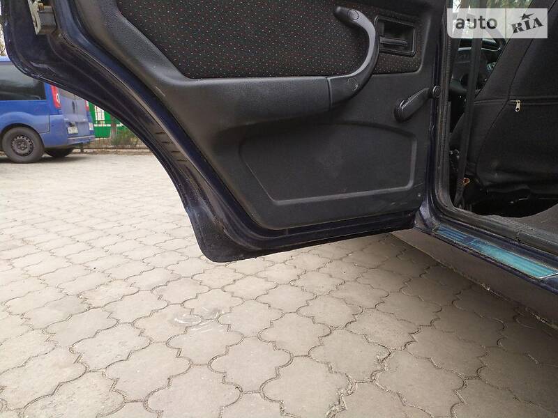 Хетчбек ВАЗ / Lada 2109 1998 в Харкові фото 5 Хетчбек ВАЗ / Lada 2109 1998 в Харкові