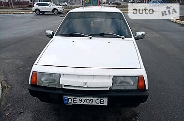 Хэтчбек ВАЗ / Lada 2109 1987 в Гостомеле