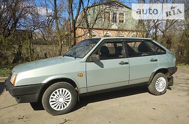 Хетчбек ВАЗ 2109 2002 в 