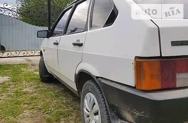 Хэтчбек ВАЗ / Lada 2109 1991 в Черновцах