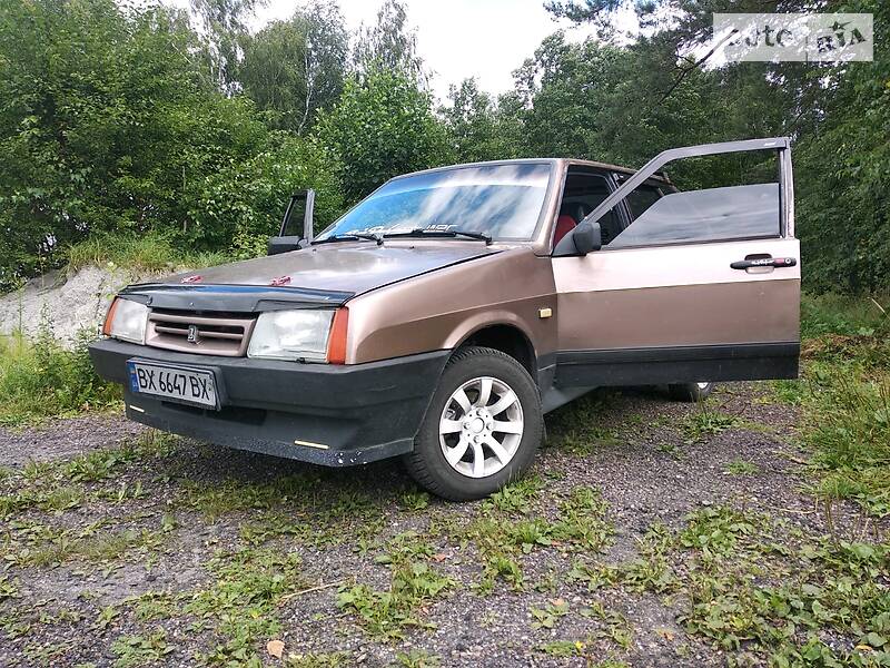 Седан ВАЗ / Lada 2109 1995 в Полонном