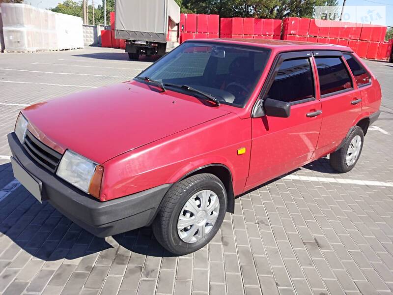 Хэтчбек ВАЗ / Lada 2109 2007 в Николаеве