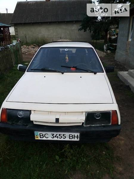 Хетчбек ВАЗ / Lada 2109 1988 в Мостиській
