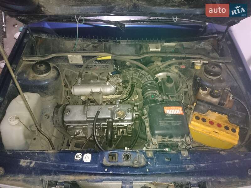 Хетчбек ВАЗ / Lada 2109 2005 в Заставній