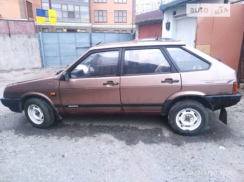 Хетчбек ВАЗ / Lada 2109 1995 в Києві